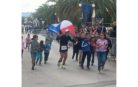 Marlène Saint-Martin 1ère française du Spartathlon